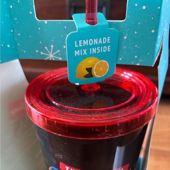 Disney Mickey Mouse Travel Cold Cup - Picture 3 of 6